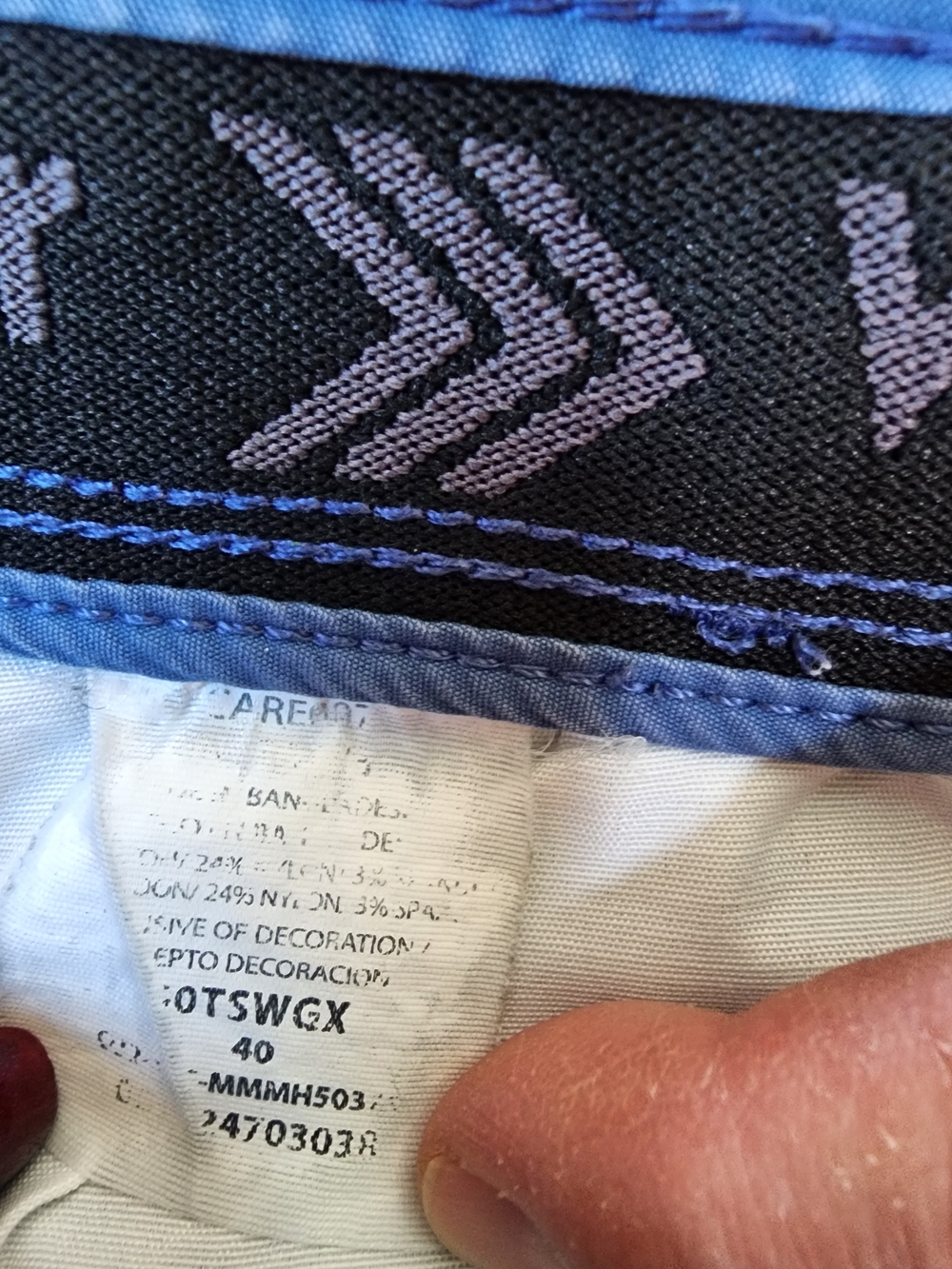 Wrangler Men's Light Blue Cargo Shorts. Size 40, Good Condition - Picture 4 of 10